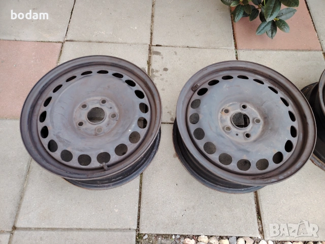 Железни джанти 16”  - 4 броя  за Skoda Octavia II, снимка 3 - Гуми и джанти - 54340857