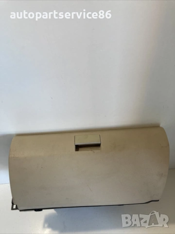 Барче за ръкавици бежово RHD за Mercedes B Class A Class W245 B170 (2008) , снимка 2 - Части - 53998925