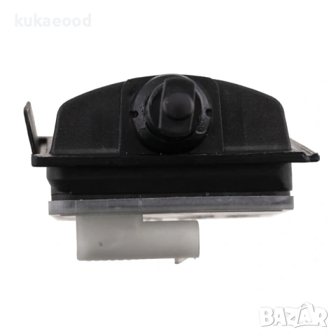 Моторче за заключване на резервоар за Mercedes B-Class W247, снимка 3 - Части - 54054473