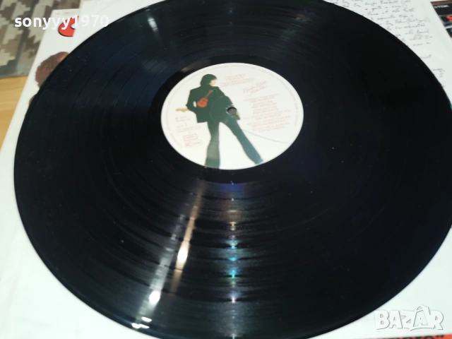 CLIFF RICHARD-MADE IN GERMANY 0505262034L1, снимка 2 - Грамофонни плочи - 54430073