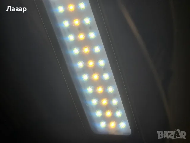 Нова LED Настолна лампа, снимка 3 - Настолни лампи - 55694058