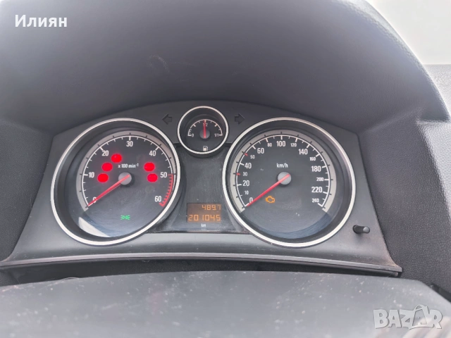 Opel Astra H GTC 1.7 125 к.с. 2007г., снимка 8 - Автомобили и джипове - 54656197