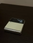 Samsung Galaxy Z Flip3 5G 256GB, снимка 7