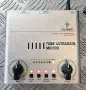 Лампов предусилвател Behringer Tube Ultragain MIC100 (с адаптер), снимка 1
