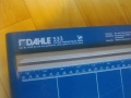 НОВА НЕМСКА ПРОФЕСИОНАЛНА ГИЛОТИНА ЗА РЯЗАНЕ НА ХАРТИЯ А4 DAHLE 533 МАСИВНА ДЪЛЖИНА НА РЯЗАНЕ 340мм, снимка 11