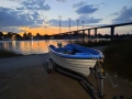 Лодка 395 с колесар и регистрация, снимка 1