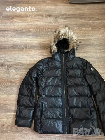 Оригинална дамска зимна пухена парка Moncler Black down Parka , 2/S размер, снимка 3 - Якета - 54579949
