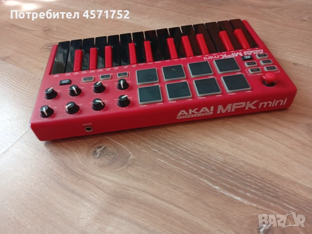 Akai MPK mini, снимка 4 - Синтезатори - 54836179