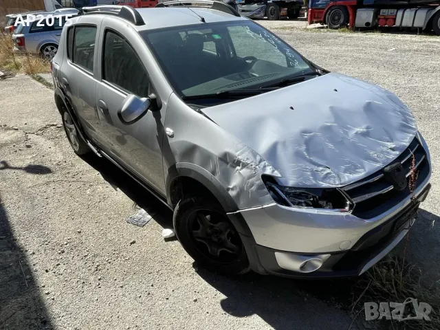 Dacia Sandero Stepway Laureate TCe90 2016. На Части., снимка 3 - Части - 55310457