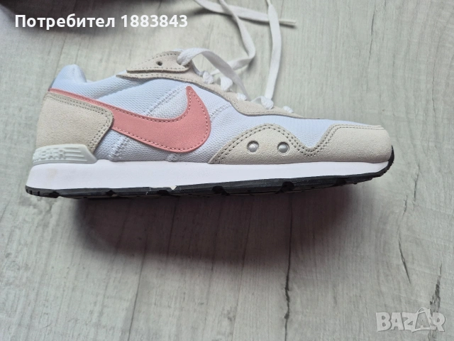 дамски маратонки nike, снимка 2 - Маратонки - 54571441