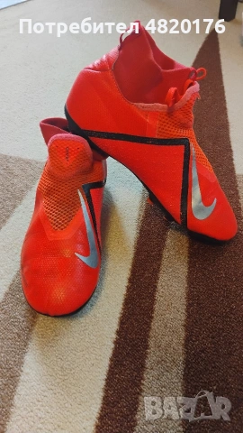 Футболни бутонки Nike phantom, използвани номер 38