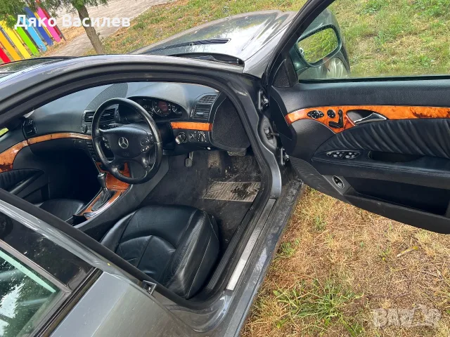 Продавам мерцедес е класа е280 cdi v6 190 kc, снимка 4 - Автомобили и джипове - 55676563