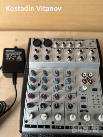 Behringer UB 802