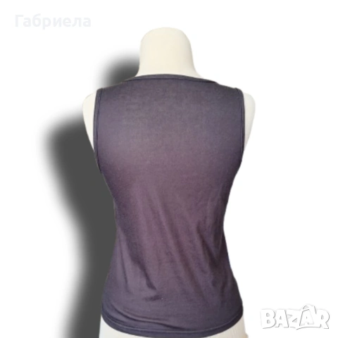 SHEIN Черен потник с червени пеперуди (Размер S), снимка 2 - Потници - 54917606