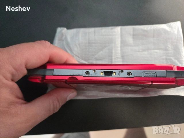 PSP 3000 Radiant red с кутия, снимка 4 - PlayStation конзоли - 55188367
