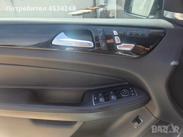 Продажам Mercedes-Benz GLE 400 AMG, снимка 11 - Автомобили и джипове - 55146512