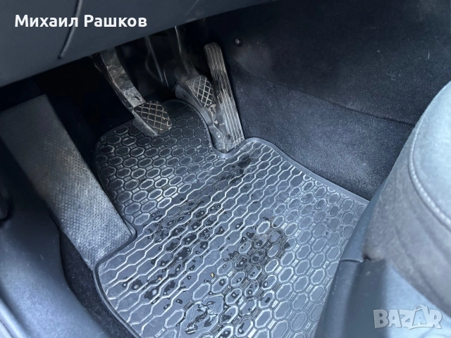 Шкода Октавия 1.6 мпи, снимка 8 - Автомобили и джипове - 55054615