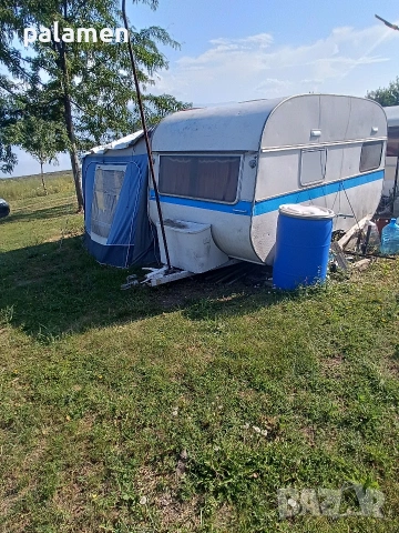 продавам каравана без регистрация