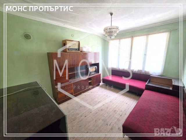Триетажна къща тип кооперация с двор и гаражи за продажба в гр. Севлиево, с. П. Славейков., снимка 5 - Къщи - 54817848