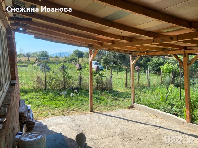 Вила с дворно място, снимка 3 - Къщи - 54890385