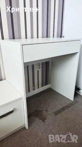 Бюро - в отлично състояние, снимка 1 - Бюра - 54697007