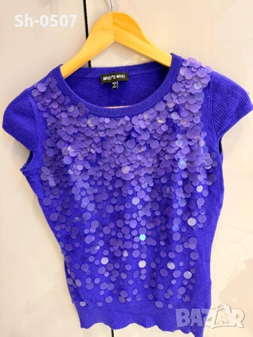 Пролетна блуза с пайети 