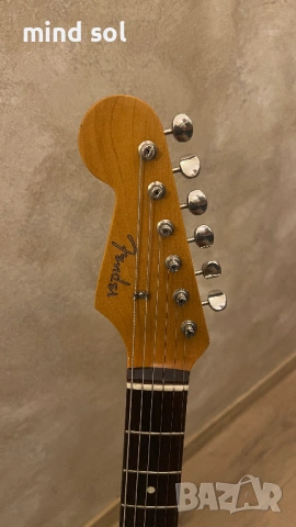 Фендер Fender stratocaster Japan left hand neck Custom pickups, снимка 2 - Китари - 54051139