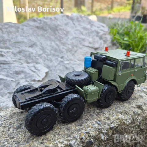 TATRA 813 8x8 + ремарке в мащаб 1:43, снимка 2 - Колекции - 55341481
