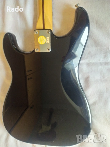 Продавам соло китара "Hondo Rother" made in Japan, снимка 3 - Китари - 54375233