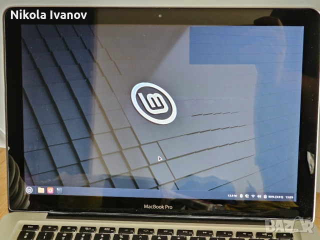 MacBook Pro 13 inch A1278 (Late 2011) | intel i5 2435M 3.00 Ghz|8GB RAM|240GB SSD|80% Battery| Linux, снимка 2 - Лаптопи за дома - 54710837
