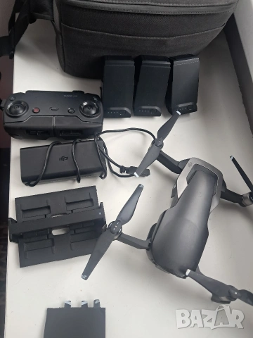 Дрон DJI Mavic air с 3 батерии и чанта, снимка 3 - Дронове и аксесоари - 54423980