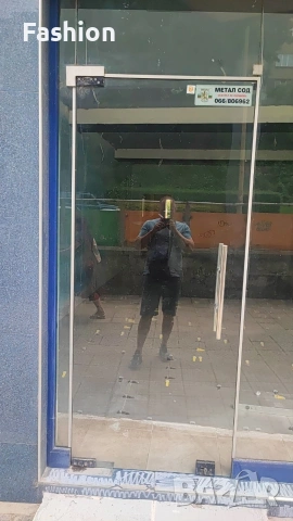 Закалена стъклена врата за магазин или офис + работещ автомат + дръжка., снимка 3 - Други - 54947407