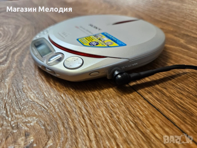 Дискмен Sony Walkman D-NE511 + Оригинално зарядно – Японски звук без компромиси, снимка 13 - MP3 и MP4 плеъри - 54752060