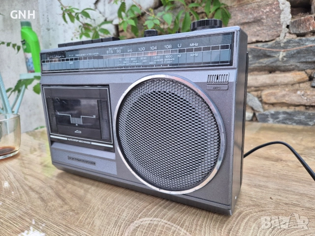 Радиокасетофон Hitachi TRK-510E, снимка 4 - Радиокасетофони, транзистори - 55191264