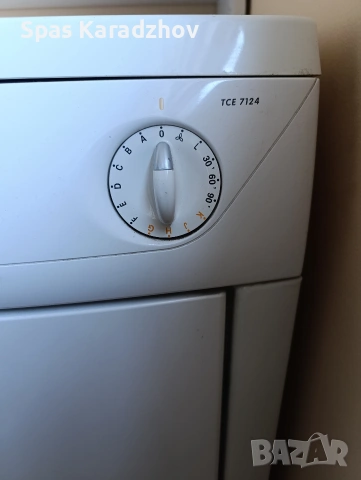 Кондензна сушилна Zanussi , снимка 2 - Сушилни - 54598180