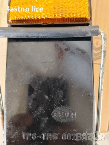 Hella аварийна лампа, снимка 5 - Аксесоари и консумативи - 54007419
