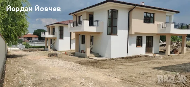 Продава къща в Белащица, снимка 2 - Къщи - 54303805