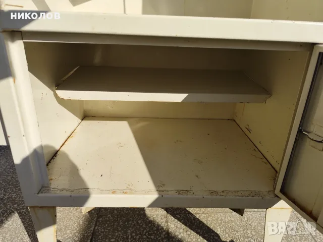 Метални шкафчета с колелца, снимка 3 - Шкафове - 55515564