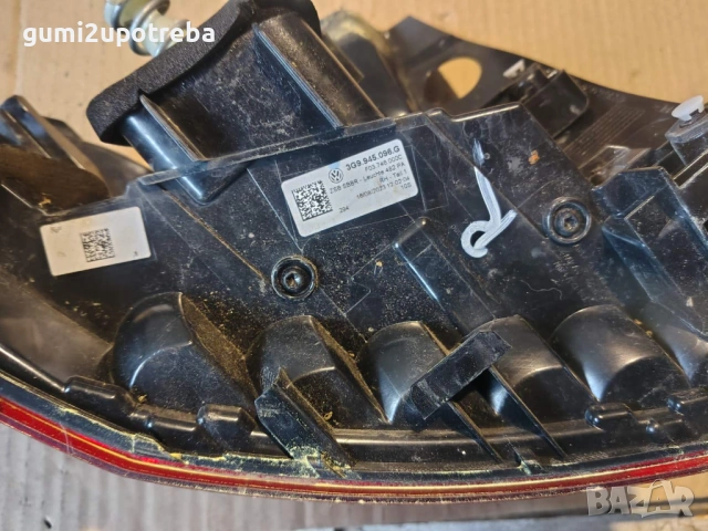 Десен Стоп Външен 3G9945096G Volkswagen Passat B9 1.5 eTSI 150кс 2024г Бензин Комби, снимка 5 - Части - 54883300