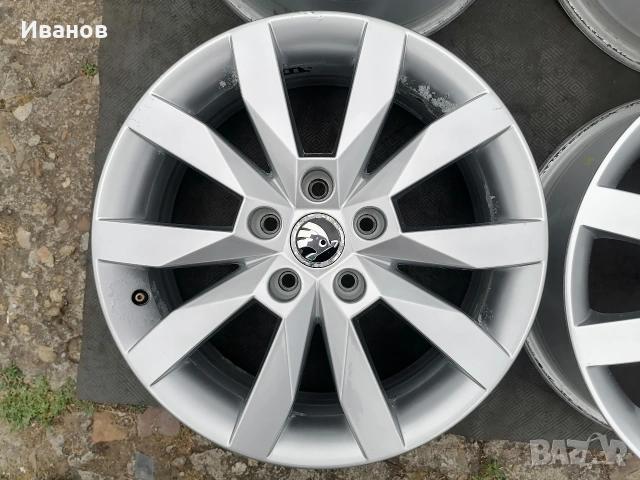 оригинални джанти 17" 5х112 Skoda , снимка 7 - Гуми и джанти - 55014991