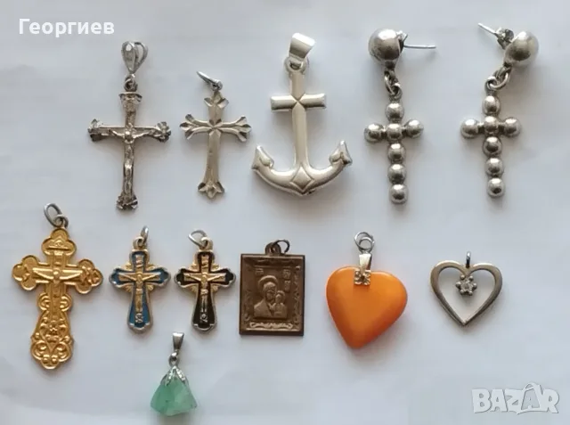 Сребърни кръста,Кръст с емайл и иконки медальони.
