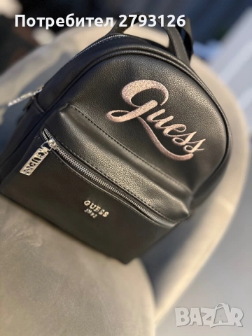 Дамска раничка Guess , снимка 2 - Раници - 54840936