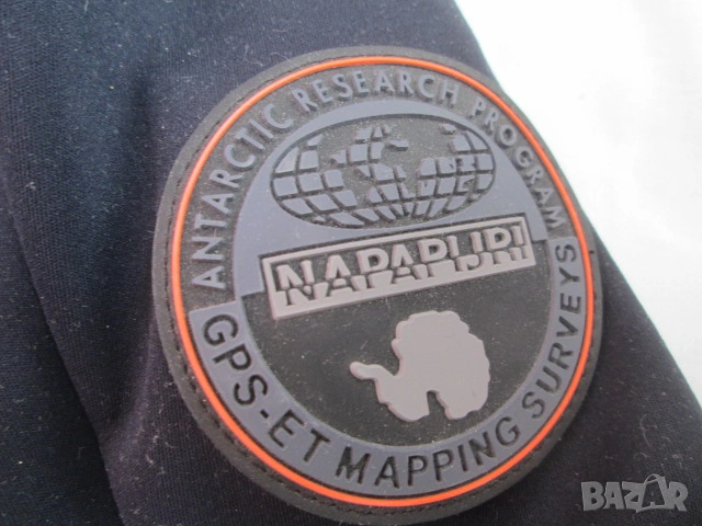 NAPAPIJRI softshell яке размер S., снимка 2 - Якета - 54484876