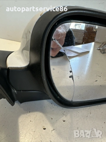 Дясно странично огледало бяло за Hyundai i30 1.6 CRDi (2010) счупено, снимка 2 - Части - 54380630