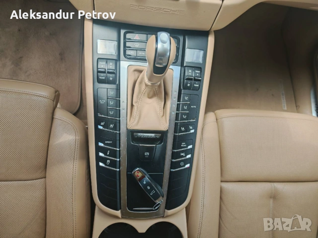 Porsche Macan Turbo 2015 Burmester, Beige interior, снимка 15 - Автомобили и джипове - 54759069
