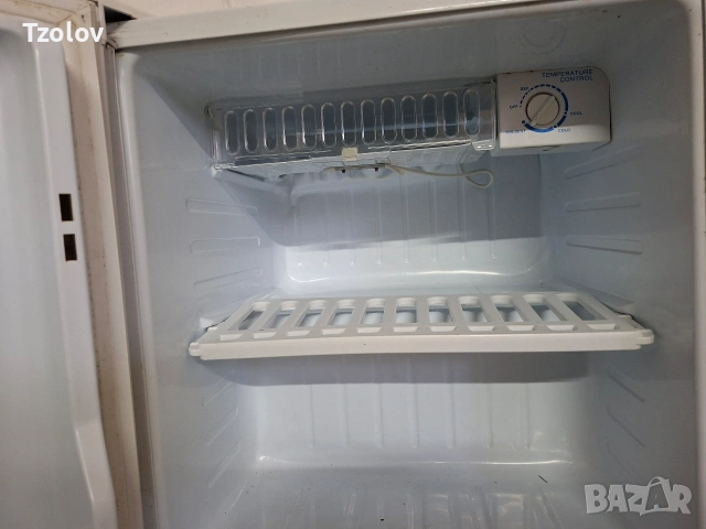 Продавам малки хладилници с вътрешни камери , снимка 4 - Хладилници - 54917001