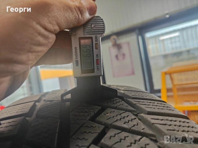 2бр.зимни гуми 215/50/19 Continental, снимка 2 - Гуми и джанти - 54048140