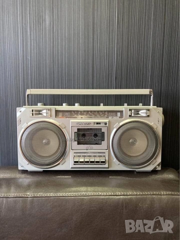 	SHARP GF-7474Z VINTAGE RETRO BOOMBOX радио касетофон, снимка 2 - Радиокасетофони, транзистори - 55136927