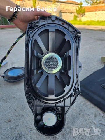 A2128202302 Harman Kardon буфер задни седалки OEM MERCEDES W212 E 350 CDI 4MATIC OM642 2011, снимка 3 - Части - 54666344