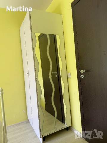 Гардероб, снимка 3 - Гардероби - 54987639